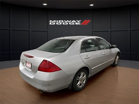 Used 2006 Honda Accord EX-L image 4