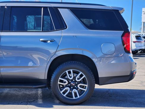 Used 2021 GMC Yukon AT4 w/ Rear Media and Nav Package image 4
