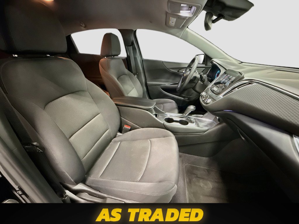 Used 2017 Chevrolet Malibu LT w/ Driver Confidence Package FWD image 28