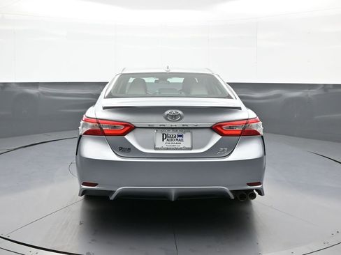 Certified 2020 Toyota Camry SE w/ Cold Weather Package AWD/4WD image 7
