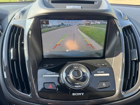 Used 2014 Ford Escape Titanium w/ Equipment Group 401A AWD/4WD image 18