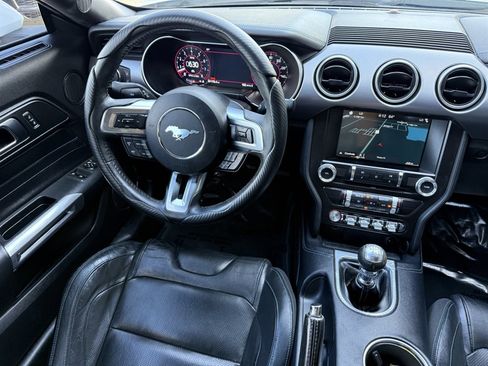 Used 2018 Ford Mustang GT Premium w/ Equipment Group 401A image 20