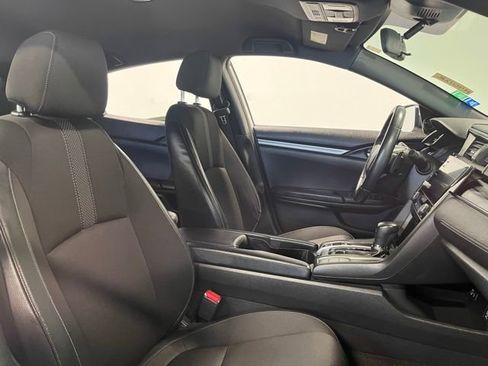 Used 2020 Honda Civic Sport image 10