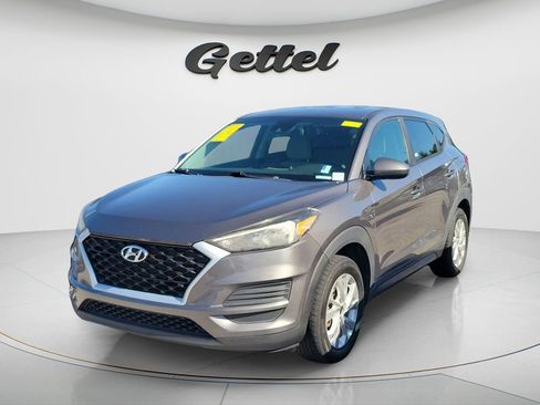 Used 2020 Hyundai Tucson SE w/ Cargo Package FWD image 2