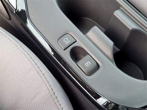 Used 2025 Toyota Corolla SE image 37