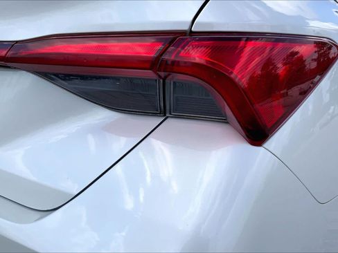 Used 2019 Toyota Avalon Limited w/ Advanced Safety Package FWD image 30