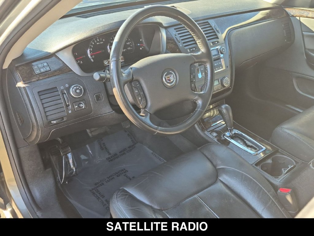 Used 2010 Cadillac DTS Luxury FWD image 2