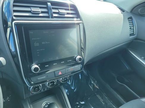 Used 2024 Mitsubishi Outlander Sport AWD image 26