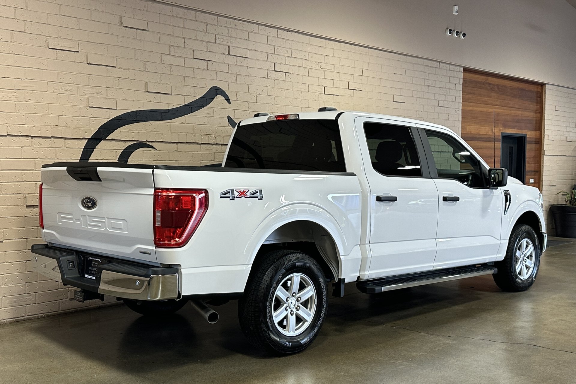 Used 2021 Ford F150 XLT AWD/4WD image 3