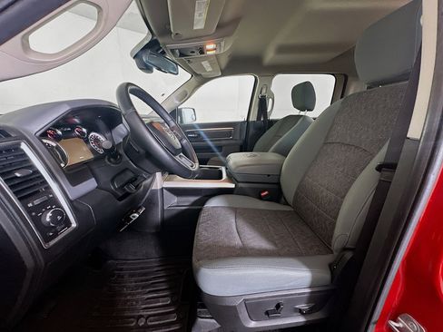 Used 2018 RAM 1500 Big Horn image 13