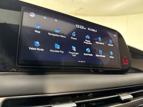 Used 2024 Hyundai Palisade Calligraphy image 6