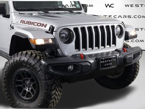 Used 2022 Jeep Wrangler Unlimited Rubicon w/ Xtreme Recon 35" Tire Package AWD/4WD image 49