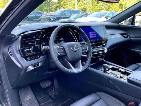 Certified 2025 Lexus RX 450h AWD w/ Convenience Package image 17