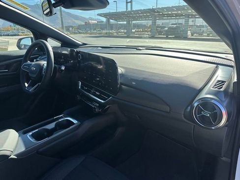 New 2026 Chevrolet Equinox EV LT w/ Comfort Package image 23