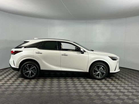 Used 2024 Lexus RX 350 Premium image 3
