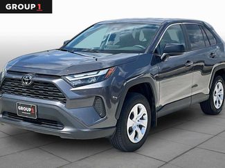 Used 2024 Toyota RAV4 LE FWD video 1