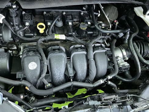 Used 2019 Ford Transit Connect XL image 27