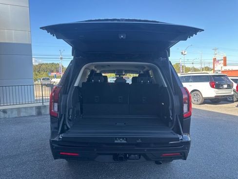 New 2025 Ford Expedition Active RWD image 28
