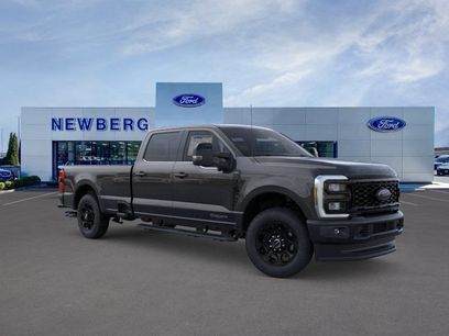 New 2026 Ford F350 Lariat w/ Black Appearance Package