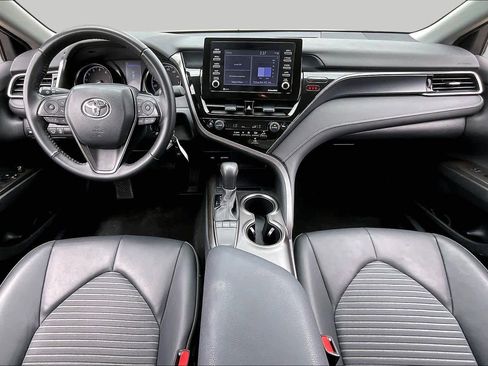 Used 2023 Toyota Camry SE FWD image 15