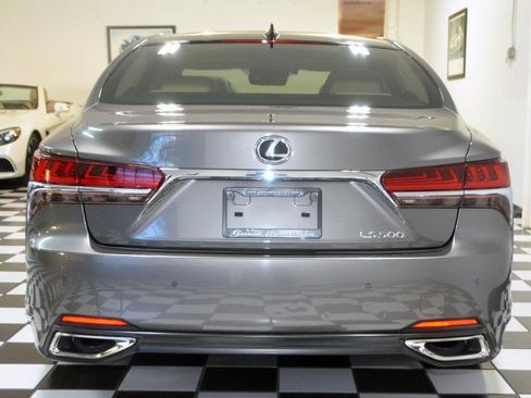 Used 2018 Lexus LS 500 image 8