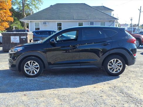 Used 2018 Hyundai Tucson SE image 8