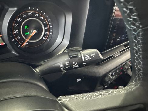 Used 2025 Jeep Wrangler Unlimited Sport AWD/4WD image 21