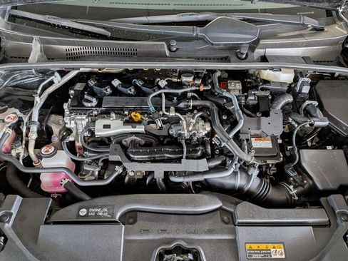 Used 2024 Toyota Prius LE FWD image 25