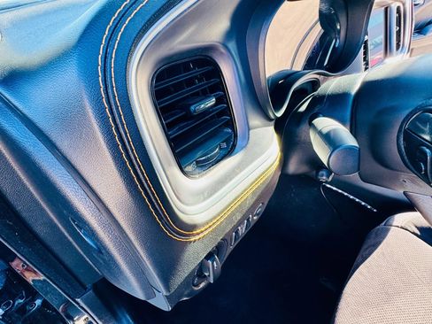 Used 2022 Dodge Charger Scat Pack RWD image 16