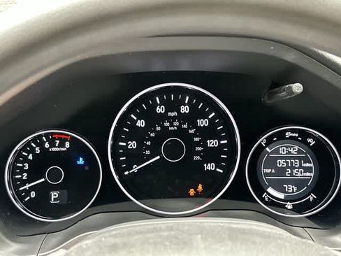 Used 2018 Honda HR-V EX image 7