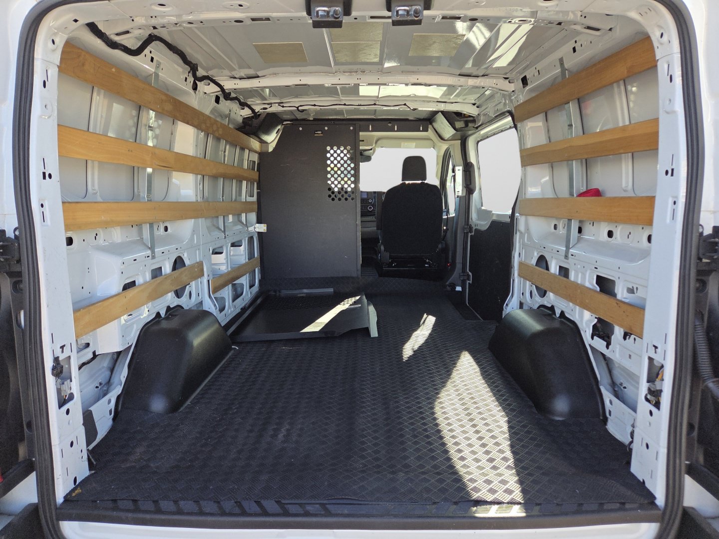 Used 2023 Ford Transit 250 Low Roof w/ Exterior Upgrade Package RWD image 21