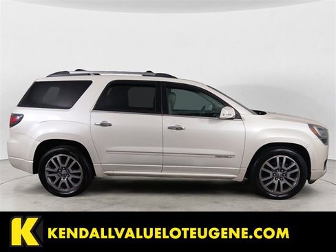 Used 2013 GMC Acadia Denali image 6