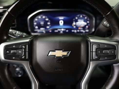 Used 2024 Chevrolet Silverado 1500 LT AWD/4WD image 11