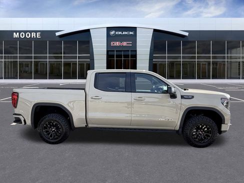 Used 2023 GMC Sierra 1500 AT4X AWD/4WD image 2