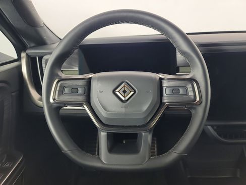 Used 2023 Rivian R1S Adventure image 29