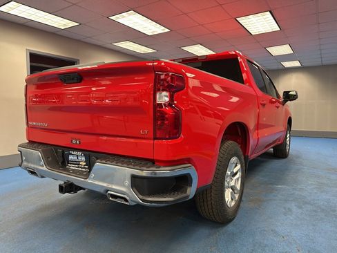 New 2026 Chevrolet Silverado 1500 LT w/ Z71 Off-Road Package image 3