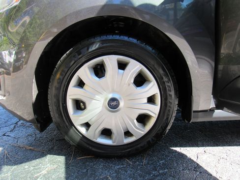 Used 2019 Ford Transit Connect XLT w/ Driver-Assist Package image 29