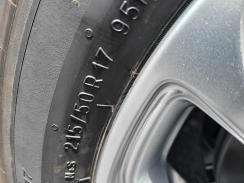 New 2027 Chevrolet Bolt LT FWD image 36