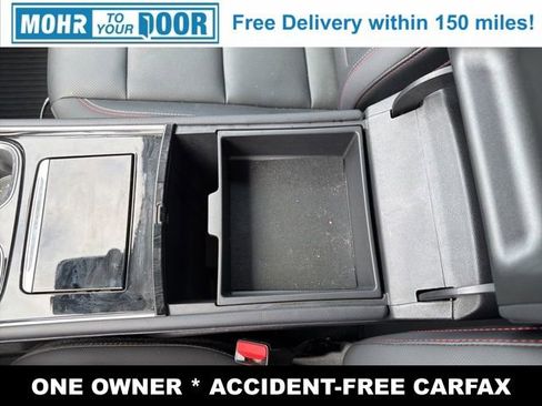 Used 2024 Chevrolet Traverse Z71 w/ LPO, Floor Liner Package AWD/4WD image 22