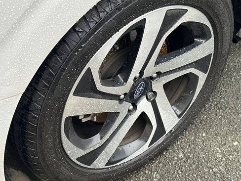 Used 2022 Subaru Legacy Limited XT image 7