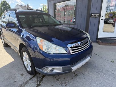 Used 2011 Subaru Outback 2.5i Limited w/ PWR Moonroof Pkg
