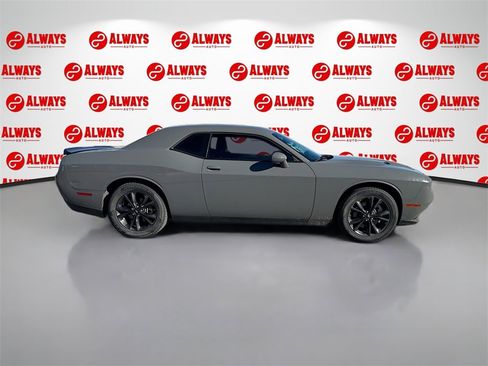 Used 2023 Dodge Challenger SXT w/ Blacktop Package image 4