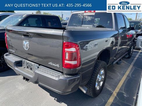 Used 2022 RAM 2500 Big Horn w/ Level C Equiment Group AWD/4WD image 4