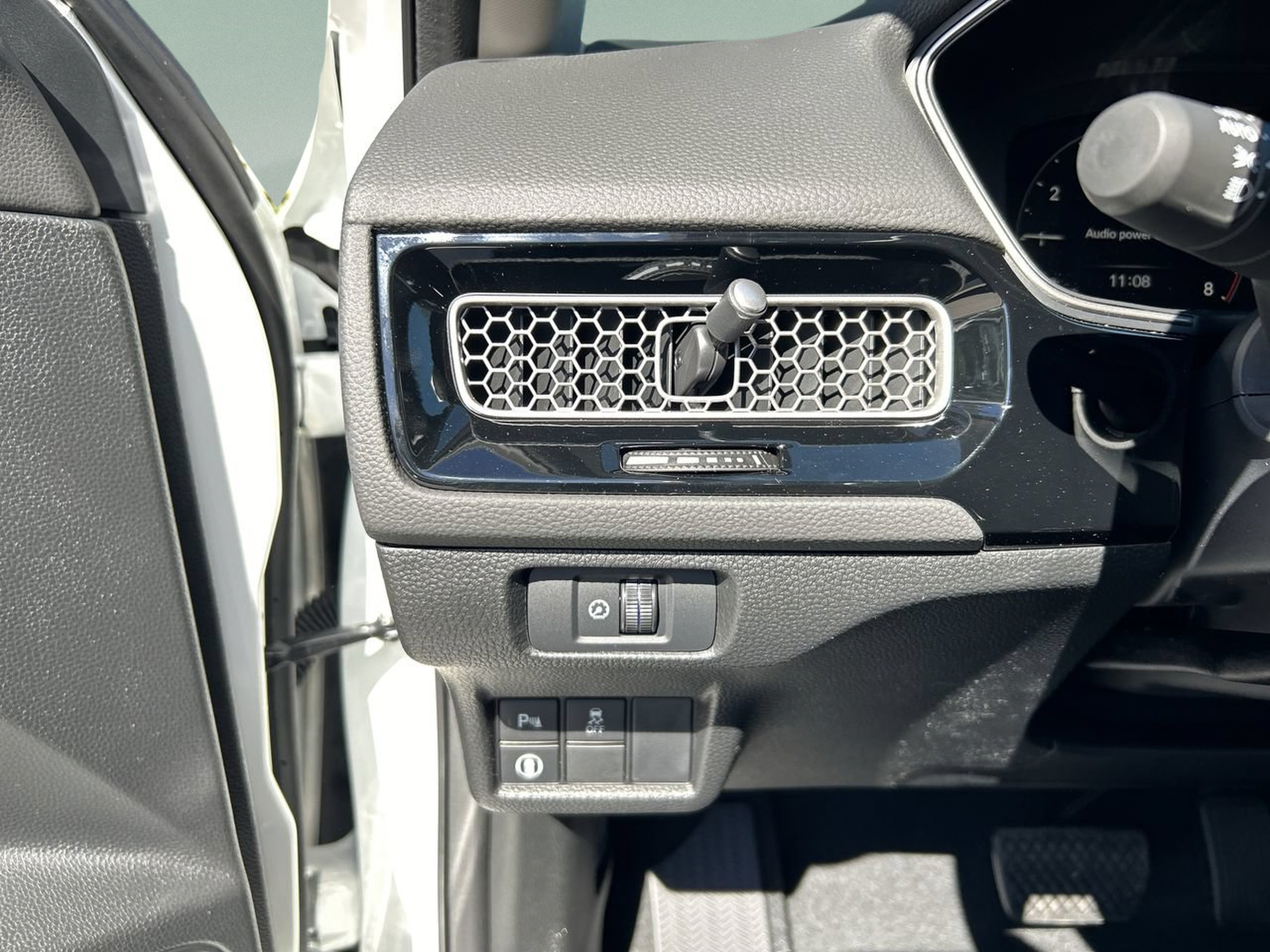 Used 2024 Honda Civic Touring image 14