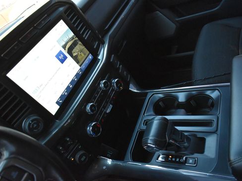 Certified 2022 Ford F150 XLT w/ Equipment Group 302A High image 25