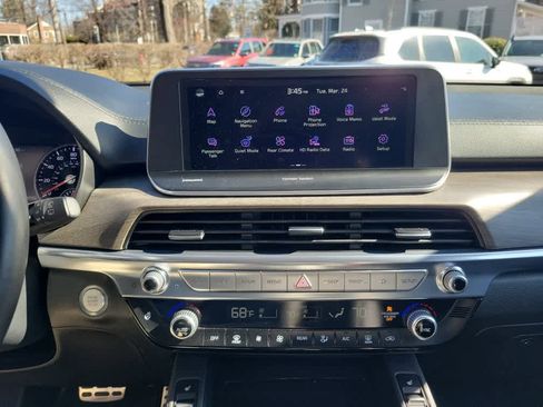 Used 2022 Kia Telluride SX w/ SX Prestige Package image 14