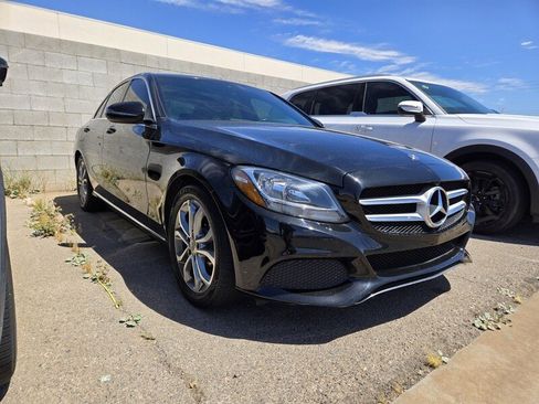 Used 2018 Mercedes-Benz C 300 Sedan image 2