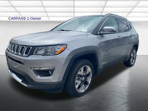 Used 2021 Jeep Compass Limited w/ Sun and Sound Group image 2