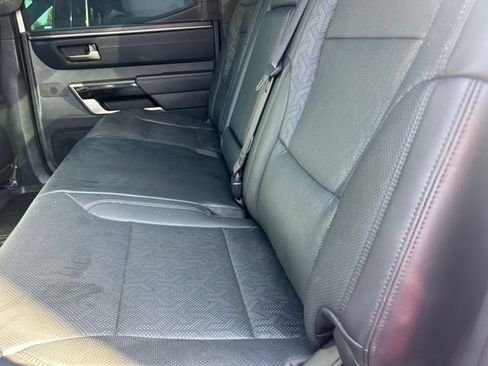 Used 2025 Toyota Tundra Limited AWD/4WD image 10