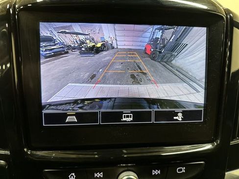 Certified 2023 Chevrolet Traverse LT image 25